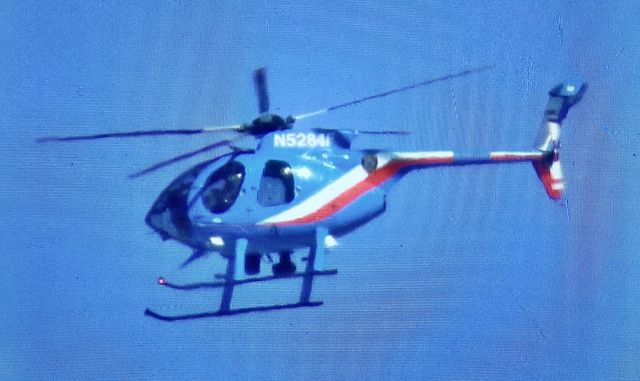 MD Helicopters MD 500 (N5284F)