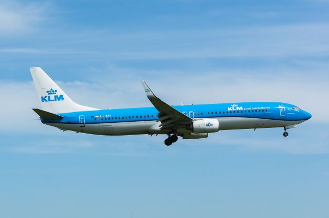 Boeing 737-900 (PH-BXP) - WAW Spotting