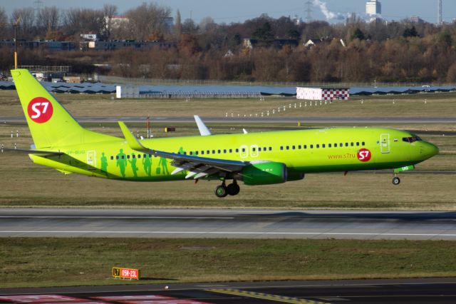 Boeing 737-800 (VP-BUG)