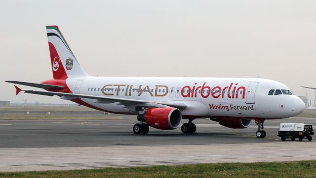 Airbus A320 (D-ABDU)