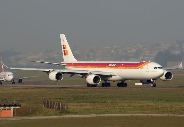 Airbus A340-600 (EC-JNQ) - Iberia in São Paulo, Brasil