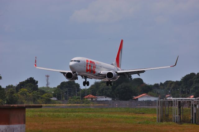 Boeing 737-800 (PR-GTP)