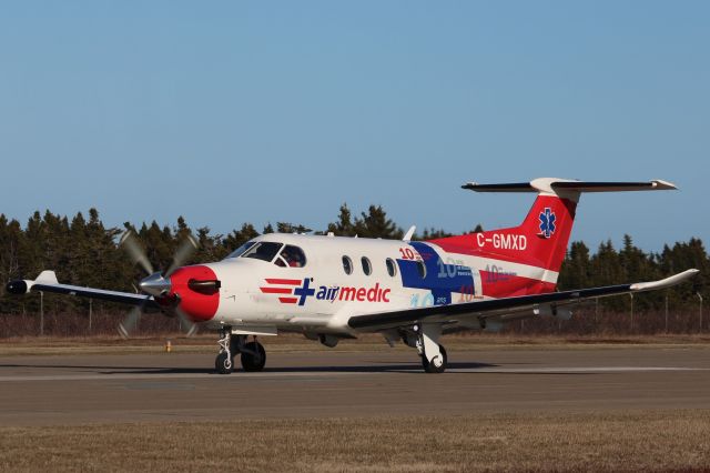 Pilatus PC-12 (C-GMXD) - Airmedic