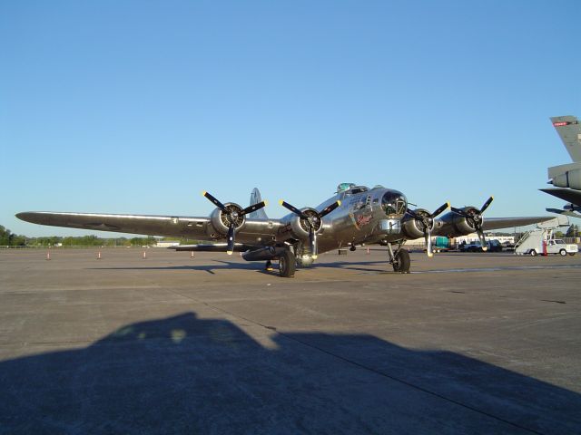 Boeing B-17 Flying Fortress (48-3514) - B-17 Flying Fortress on display at the Lincoln Air Show, 2006.