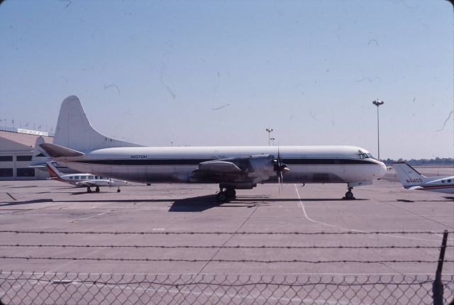 Lockheed L-188 Electra (N107DH)