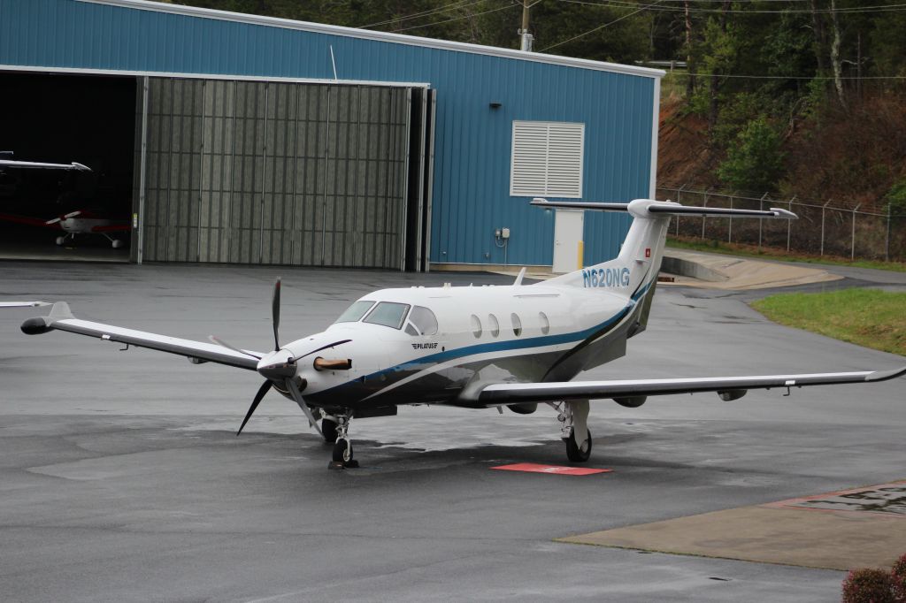 Pilatus PC-12 (N620NG)