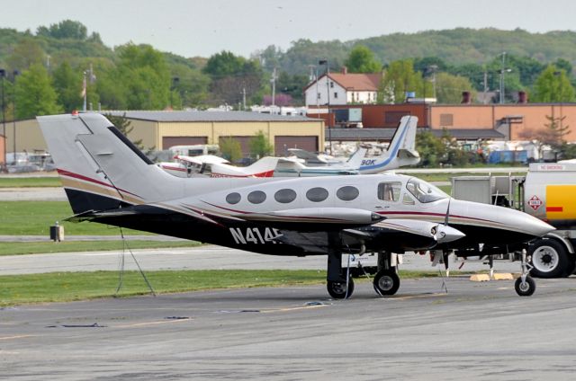 Cessna Chancellor (N414ES) - Seen at KFDK on 4/20/2010.      a href=http://discussions.flightaware.com/profile.php?mode=viewprofile&u=269247  [ concord977 profile ]/a