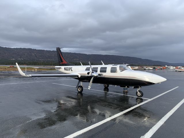 Piper Aerostar (N601PE)