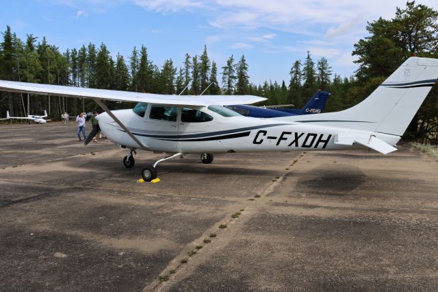 Cessna Skylane (C-FXDH) - C-FXDH Cessna Skylane 182R RVA à CSQ4 Aéroport de Casey QC. le 02-09-2023 à 11:40