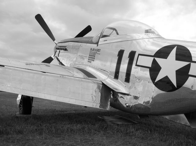 North American P-51 Mustang —