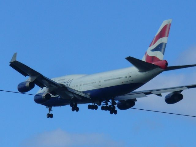 Boeing 747-400 (G-CIVP)