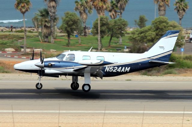 Piper Cheyenne 2 (N524AM) - 09/09/2018: Private piper Cheyenne just about to land on runway 21, at Sde-Dov airport.