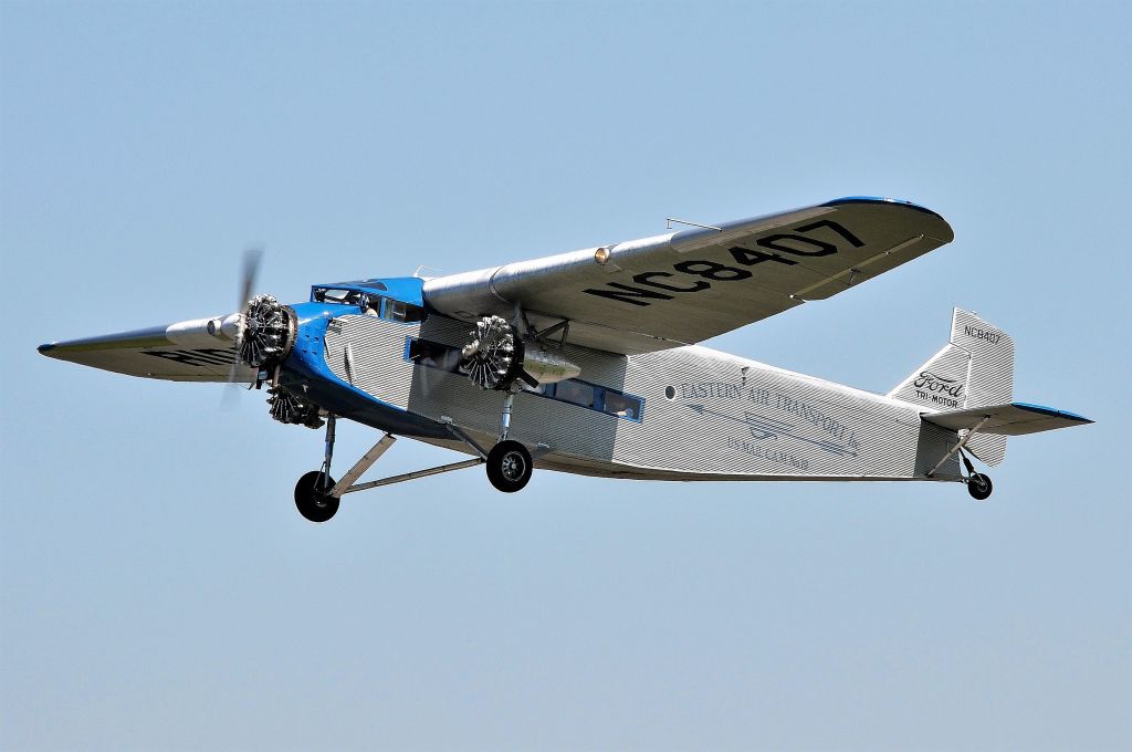 Ford Tri-Motor (NC8407) - 2011