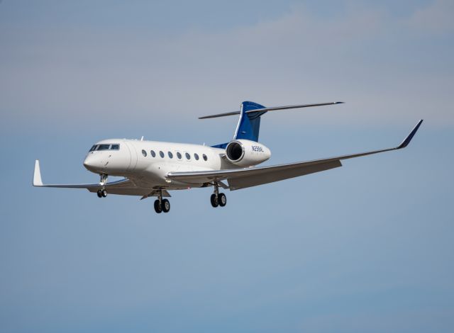 Gulfstream Aerospace Gulfstream G650 (N298AL)