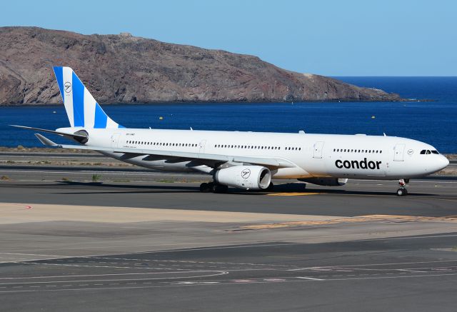 Airbus A330-300 (9H-SMD)