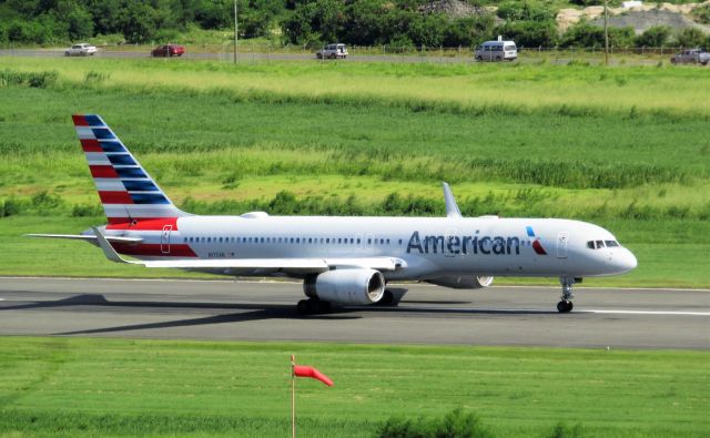 Boeing 757-200 (N175AN)