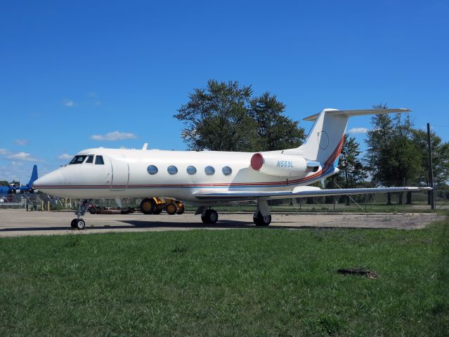 Gulfstream American Gulfstream 2 (N559L) - The GLF2 used to be the top line of business jets.