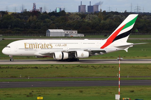 Airbus A380-800 (A6-EUB)