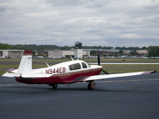 Mooney M-20J MSE (N944EB) - Very fast aircraft.