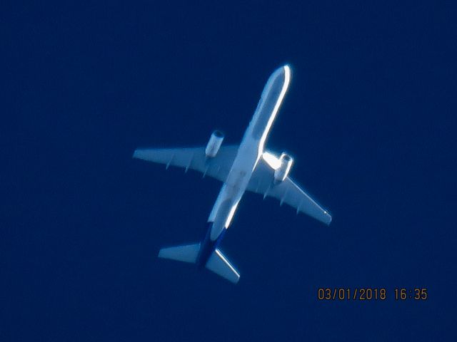 Boeing 757-200 (N973FD)