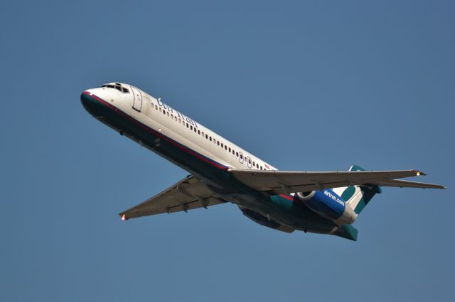 Boeing 717-200 —
