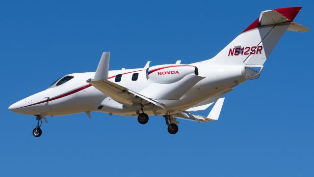 Honda HondaJet (N612SR)