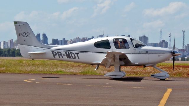 Cirrus SR-22 (PR-MDT)