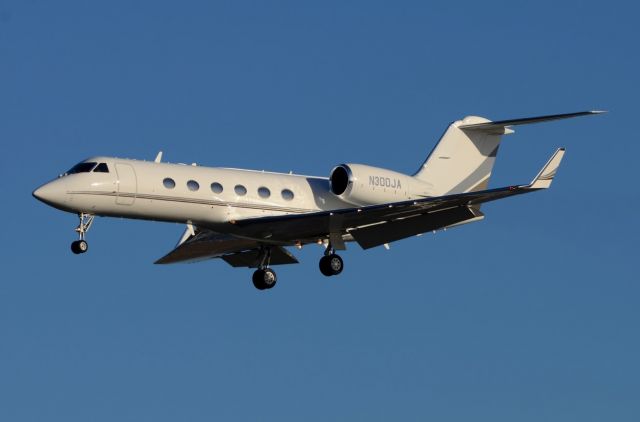 Gulfstream Aerospace Gulfstream IV (N300JA)