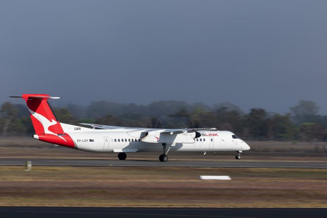 de Havilland Dash 8-400 (VH-LQH)