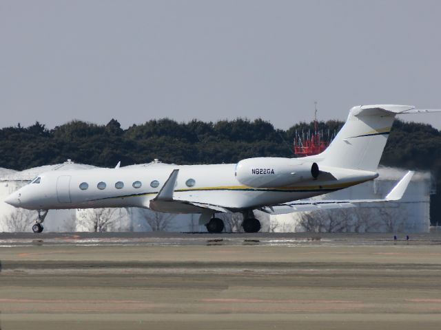 Gulfstream Aerospace Gulfstream V (N822GA) - I take a picture on Jan 31, 2016.br /(The present registration is N260Z.)