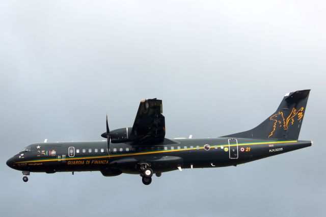 Aerospatiale ATR-72-600 (APJ62315) - Guardia di Finanza ATR-72 on short finals for rwy 25 on 9-Sep-24 arriving from LIME as I2315.