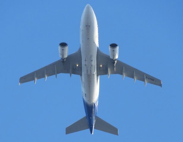 Airbus A310 (C-GTSW)