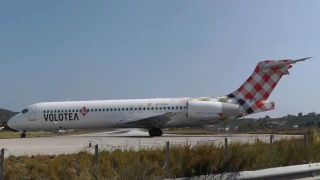 Boeing 717-200 (EI-EXJ)