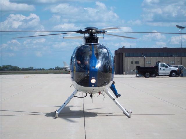 MD Helicopters MD 500 (N353AH)
