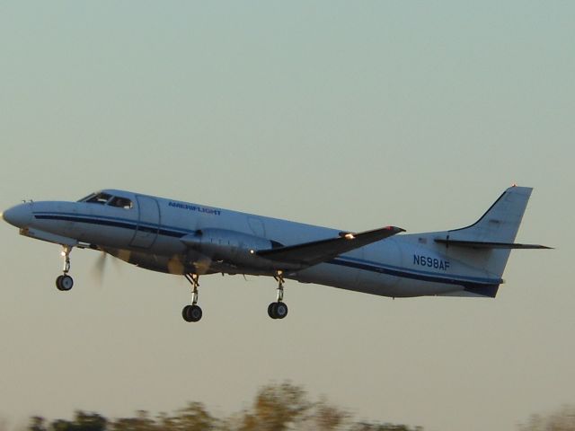 Fairchild Dornier SA-227DC Metro (N698AF)