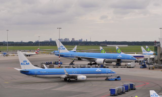 Boeing 737-900 (PH-BXR) - KLM Boeing 737-9K2(WL) PH-BXR in Amsterdam