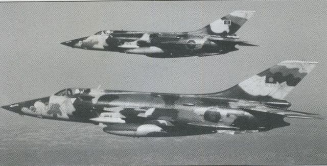 NANCHANG Q-5 (0309) - scanned from postcard