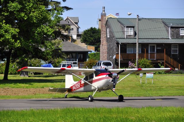 Cessna Skywagon 180 (N42958) - Cessna 180J N42958 in Pacific city