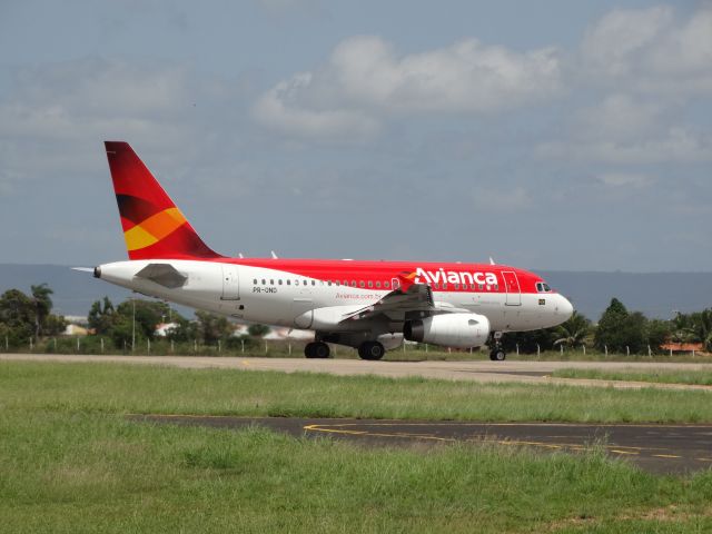 Airbus A318 (PR-OND) - Airbus A.318-122