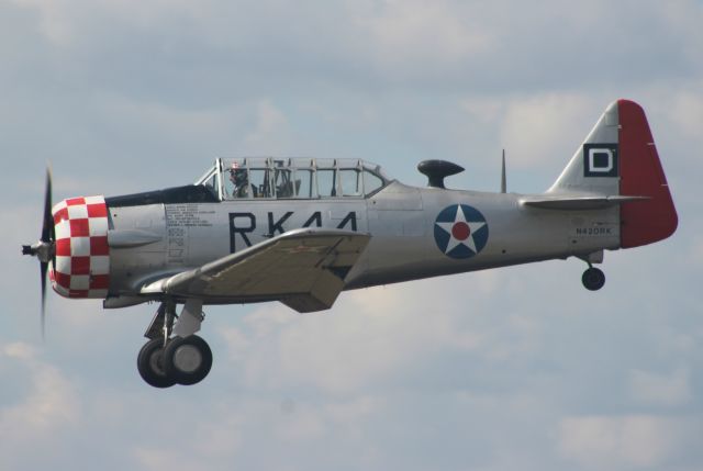 North American T-6 Texan (N420RK)