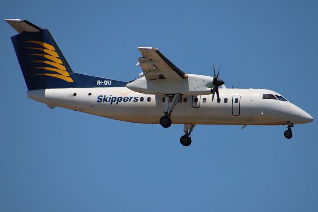 de Havilland Dash 8-100 (VH-XFU) - Finals to 21