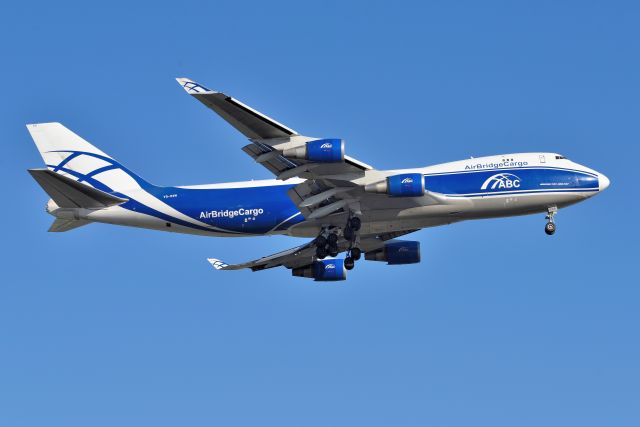 Boeing 747-400 (VQ-BWW) - Final for 23-L 05-01-21. Diversion from AMS-ORD to IND.