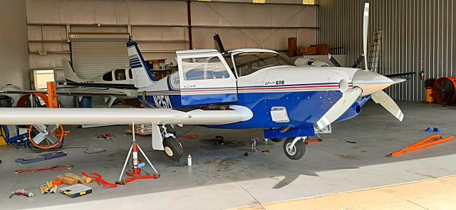 Piper PA-24 Comanche (N25M) - Annual time!