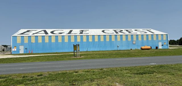 — — - EAGLE CREST AERODROME-MILTON, DELAWARE, USA-JUNE 03, 2025: Seen by RF is one of the hangars at the Eagle Crest Aerodrome, located in Sussex County, Delaware. The airfield was established in 1952 and has a single turf runway (14/32) that is approximately 3500 ft long and 100 ft wide. The airport is privately owned.