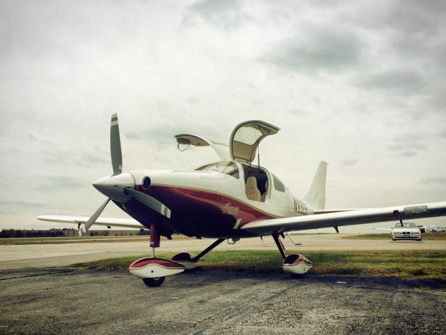 Cessna 350 (N95EE)