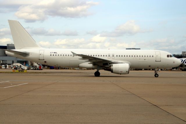 Airbus A320 (LY-MAL) - Taxiing to Stand 419 on 25-Aug-24 operating Air Serbia flight ASL214 from LYBE.