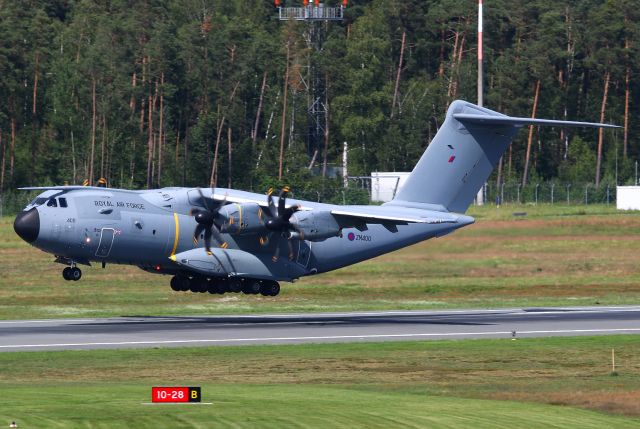 AIRBUS A-400M Atlas (MBB400)