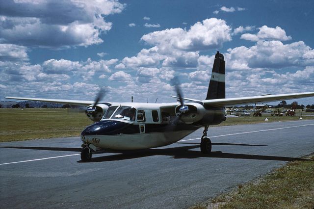 Aero Commander 500 (VH-CAW) - Aero Commander 500, Civil Aviation Authority N0V 1960 Wagga-Wagga (YSWG). NSW Australia.