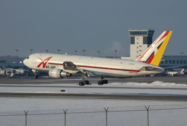 BOEING 767-200 (ABX403) - Boeing N797AX looks like it has seen a few rough days, looks like a paint job is in need for ABX 403 Heavy landing on 18L in from KLAX on Sunday Dec 19th 2010