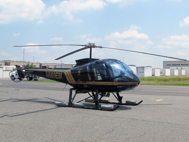 Enstrom 480 (N669EM)